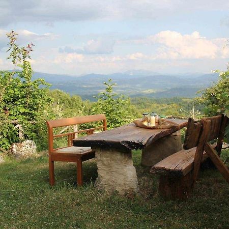 Agriturismo Montesalce Villa กุบบีโอ ภายนอก รูปภาพ