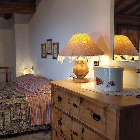 Agriturismo Montesalce กุบบีโอ ภายนอก รูปภาพ