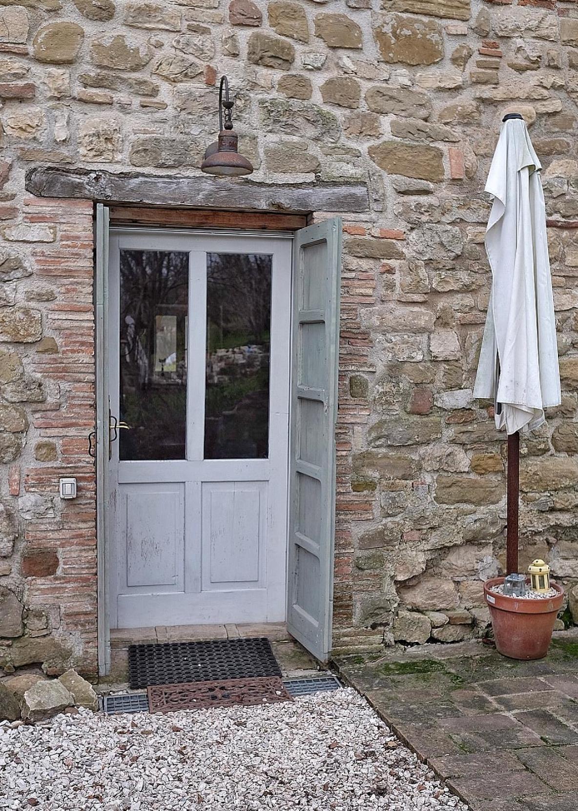 Agriturismo Montesalce กุบบีโอ ภายนอก รูปภาพ